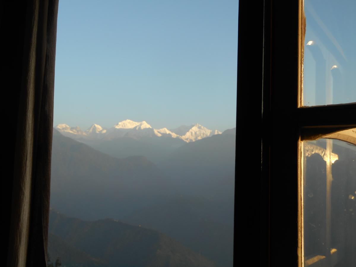 Hotel View Point Pelling Exterior photo